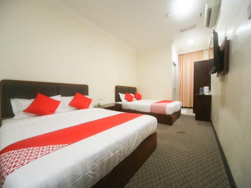 Oyo 750 Comfort Hotel Kota Kinabalu Exterior foto